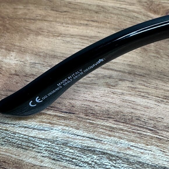 EUC Gucci Silver GG Sunglasses Leather Case Included Cloth & Bag O/S (2938/N/S) main image 13